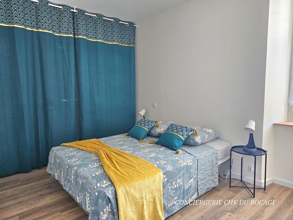 Le Relais 19 Centre Bourg T4 100m2 - 4min A Puy Dufou Hébergement de vacances *