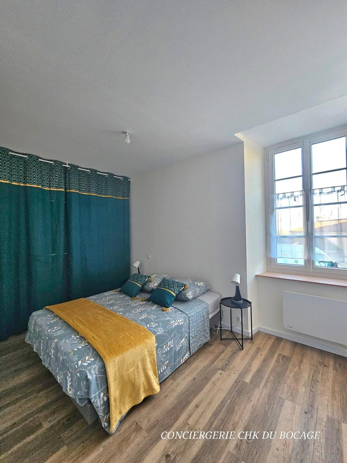 Le Relais 19 Centre Bourg T4 100m2 - 4min A Puy Dufou * Les Épesses