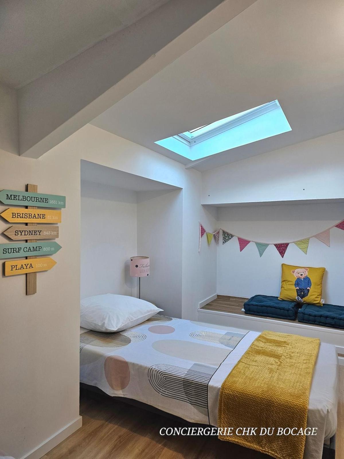 Hébergement de vacances Le Relais 19 Centre Bourg T4 100m2 - 4min A Puy Dufou *
