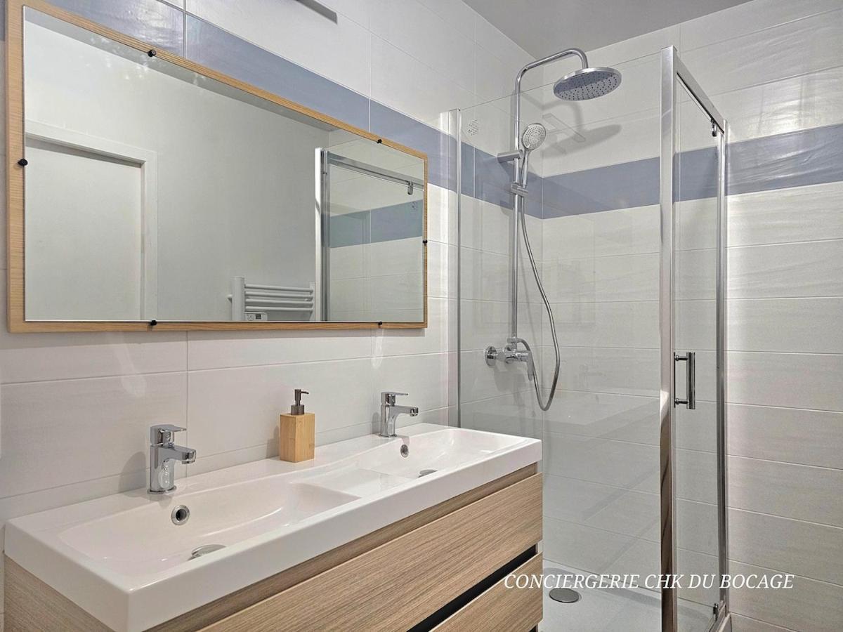 Hébergement de vacances Le Relais 19 Centre Bourg T4 100m2 - 4min A Puy Dufou *