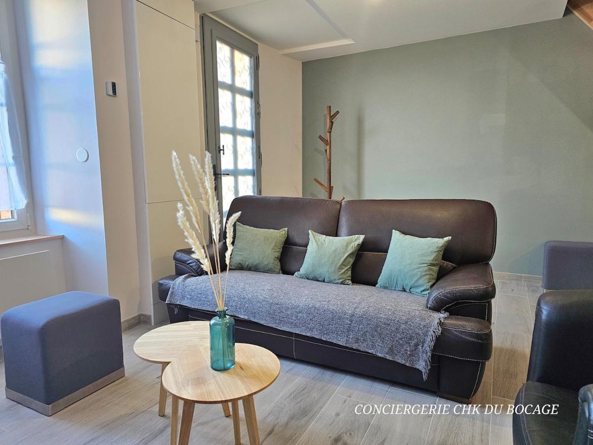 Hébergement de vacances Le Relais 19 Centre Bourg T4 100m2 - 4min A Puy Dufou *