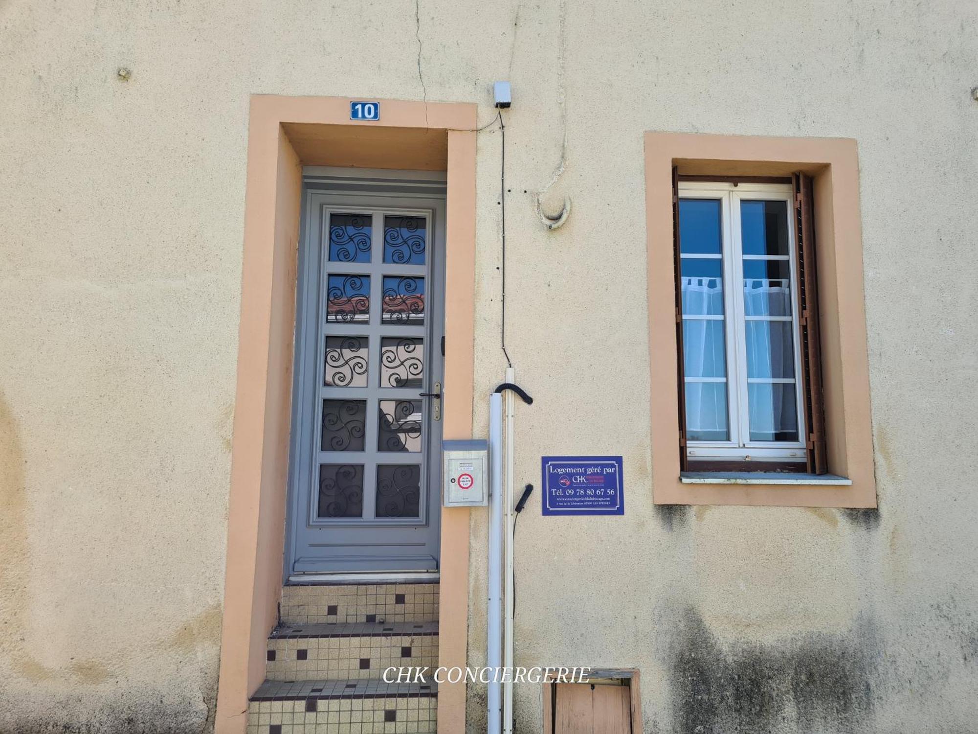 Hébergement de vacances Le Relais 19 Centre Bourg T4 100m2 - 4min A Puy Dufou *
